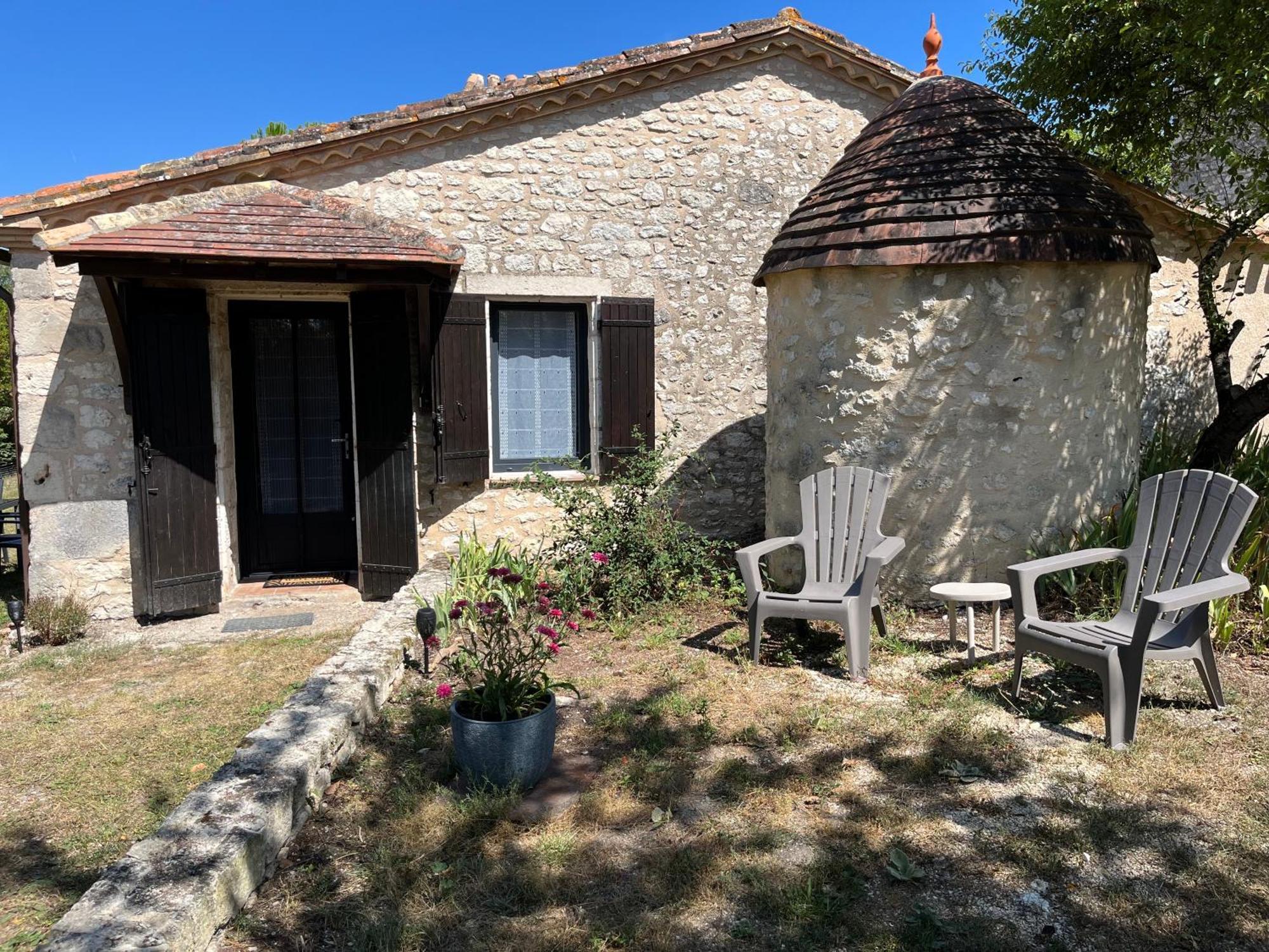 Gite De Claire Fontaine Avec Vue Sur Monflanquin Villa Esterno foto