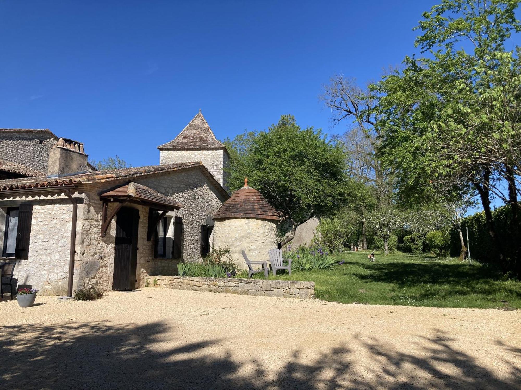 Gite De Claire Fontaine Avec Vue Sur Monflanquin Villa Esterno foto